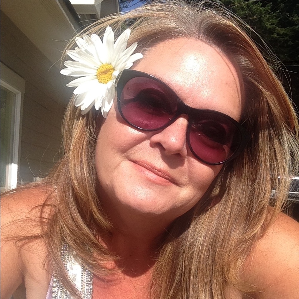 Meet your Posher, Kathy